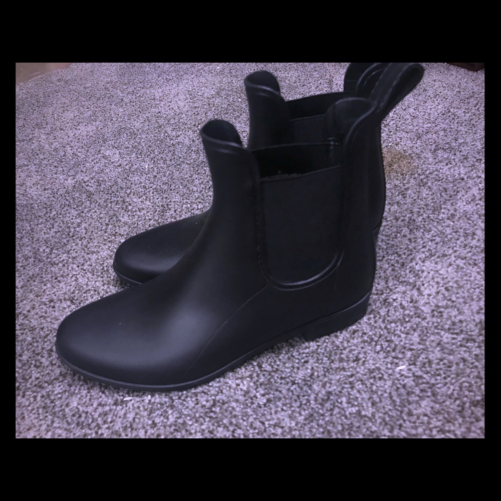 Rain boots